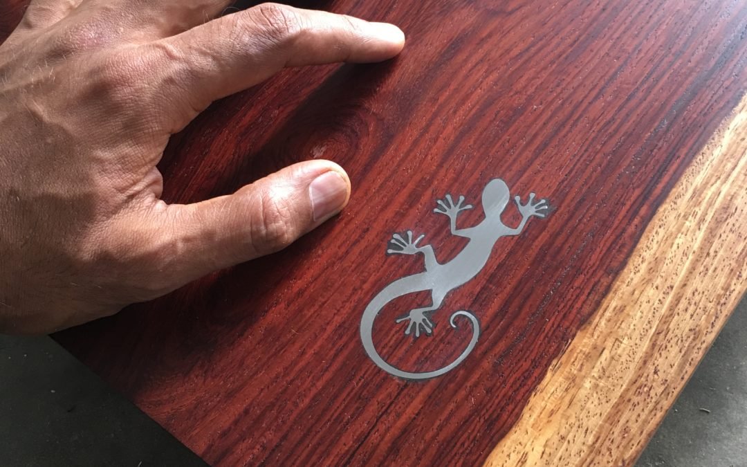 Reclaimed Wood Gecko Centerpiece – THB 65,000 (Sold Out)