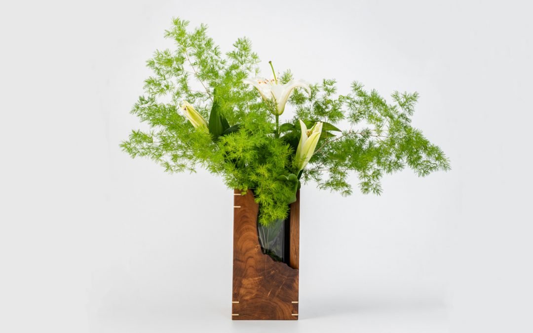 Teak Flower Vase.2 – THB 19,500 (Sold Out)