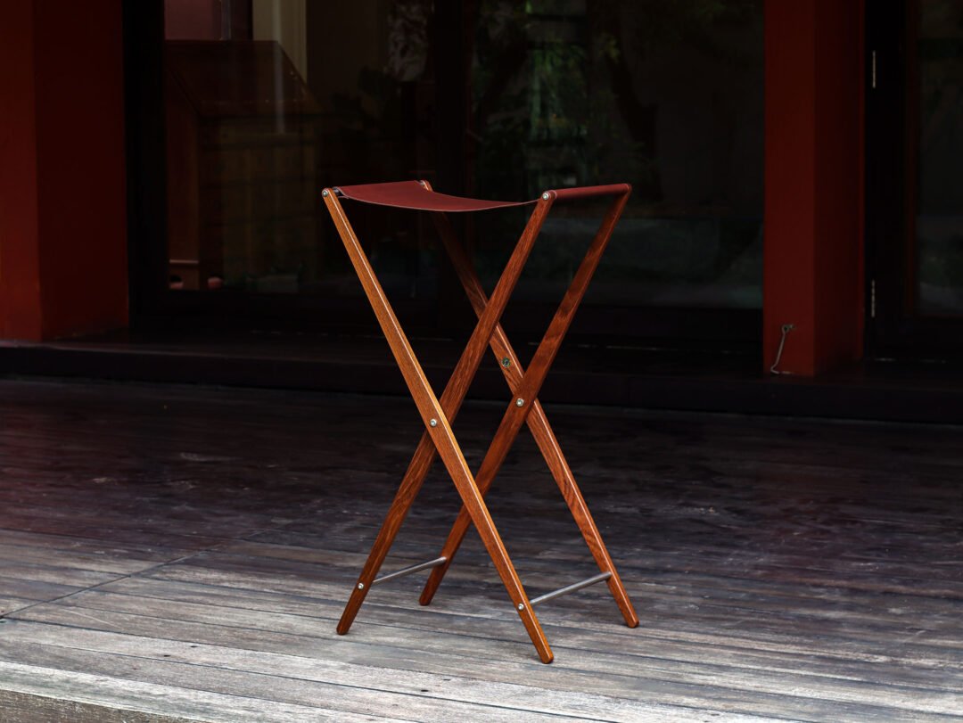 Bespoke butler tray stands for Blue by Alain Ducasse