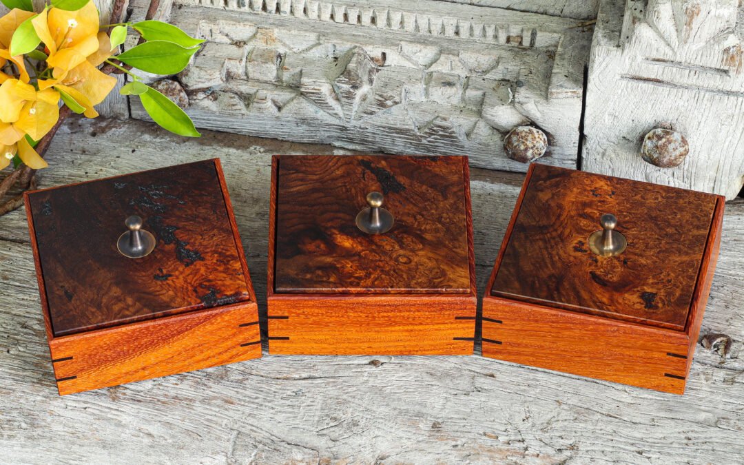 Set of 3 Jewelry Boxes In Amber Burl Wood, Brass and Silk – THB 35,000 (Sold Out)