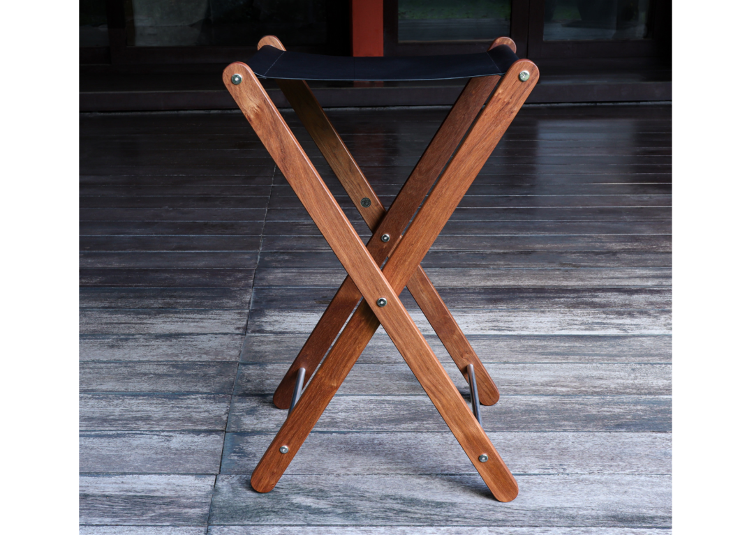Butler tray stand . V2