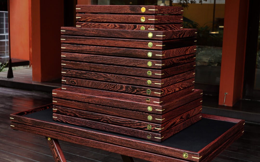 Set of bespoke service trays for ORE Restaurant (Bangkok)