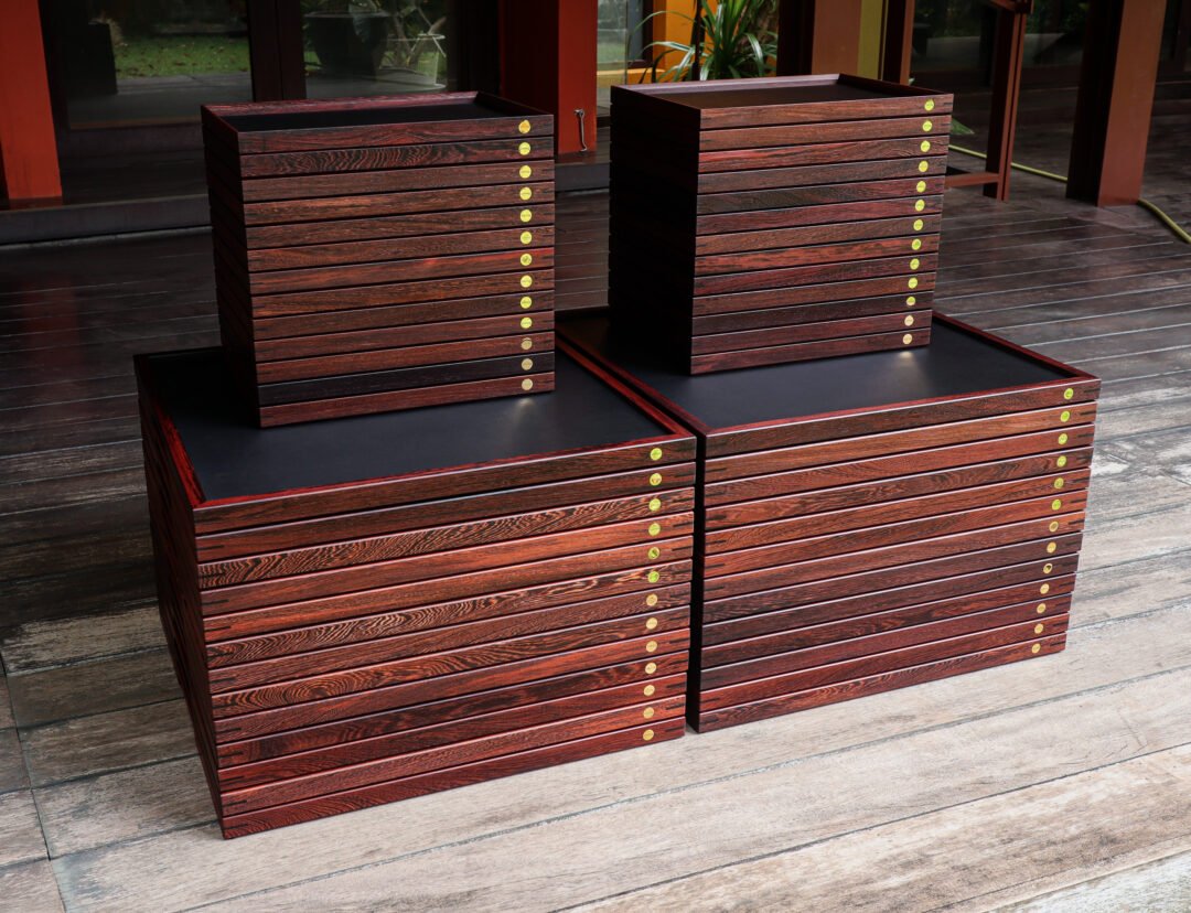 Set of 50 bespoke serving trays for Suhring Restaurant